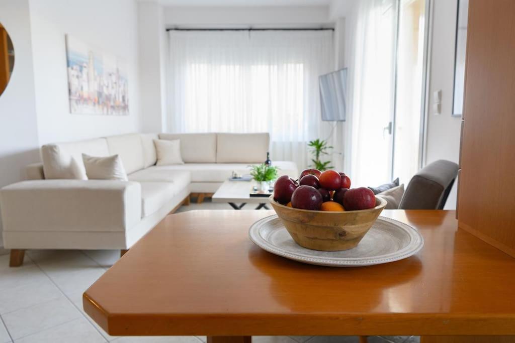 Balo Garden View Airport Flat Apartment Nea Alikarnassos Bagian luar foto